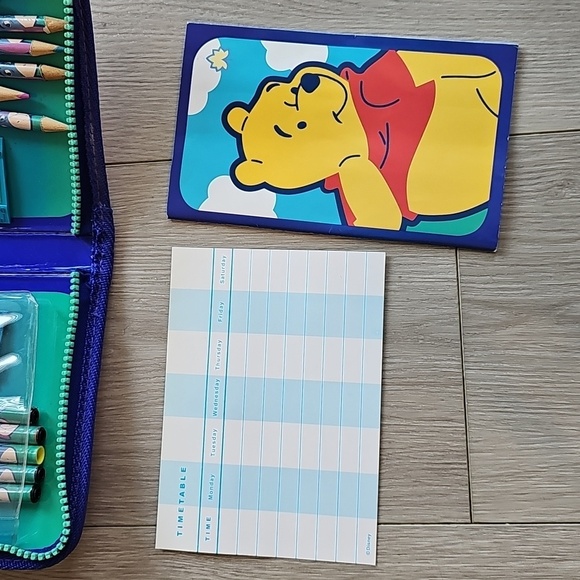 Vintage Disney Winnie The Pooh Pencil, Marker & Agenda Zip Case Set - Picture 7 of 12
